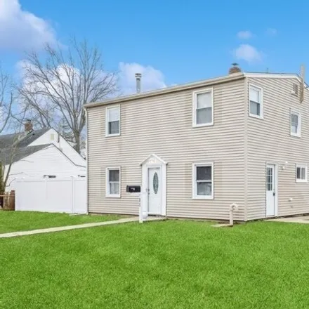Buy this 5 bed house on 102 Old Farm Road in Levittown, NY 11756