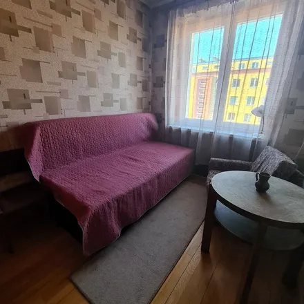 Rent this 2 bed apartment on Beczkowa 18/20 in 93-487 Łódź, Poland