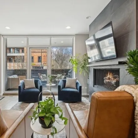 Image 7 - 927 North Damen Avenue, Chicago, IL 60622, USA - Condo for sale