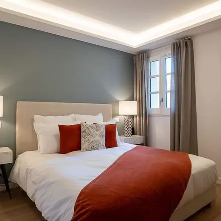 Rent this 2 bed apartment on Saint-Tropez in Quai de Amiral Guepratte, 83990 Saint-Tropez