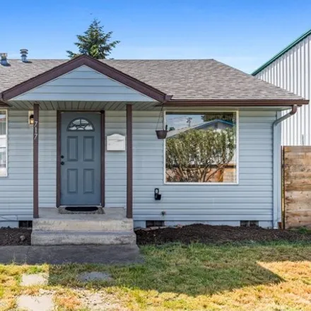 Buy this 2 bed house on 1960 Oak Street Southeast in Salem, OR 97311