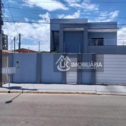 Rent this 5 bed house on Avenida Prefeito Murilo Domingos in Vila Vitória, Várzea Grande - MT