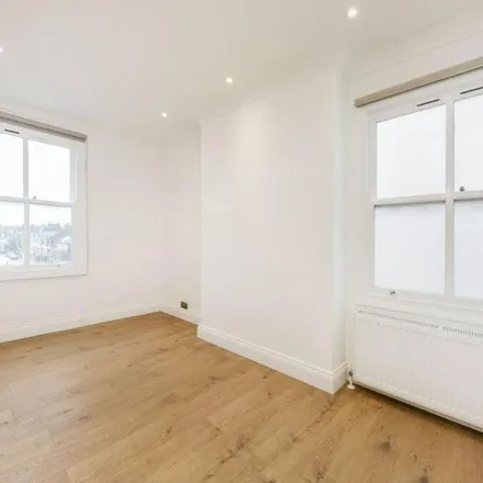 Rent this 2 bed apartment on 22 North Pole Road in London, W10 6RD
