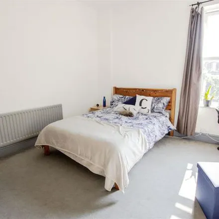 Rent this 3 bed apartment on 5 Dartmouth Road in Selly Oak, B29 6EA