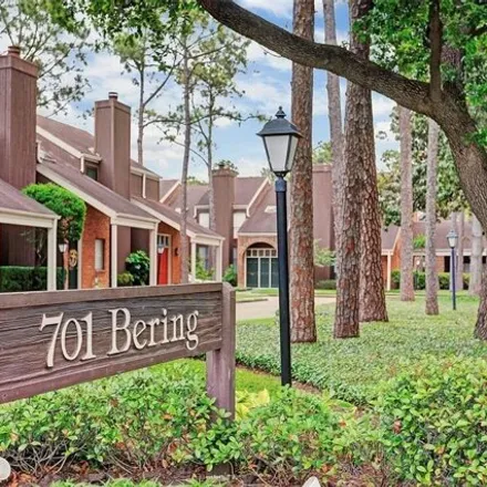 Buy this 1 bed condo on 705 Bering Drive in Houston, TX 77057