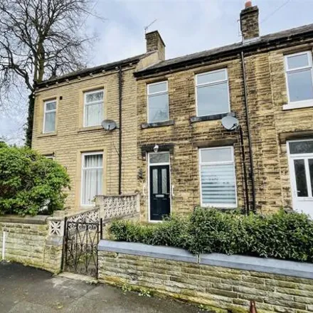 Buy this 2 bed townhouse on 32 Abbot Street in Huddersfield, HD1 4NS
