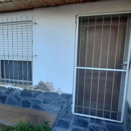 Buy this 2 bed house on Adolfo Sourdeaux in Partido de San Miguel, B1661 INW Bella Vista