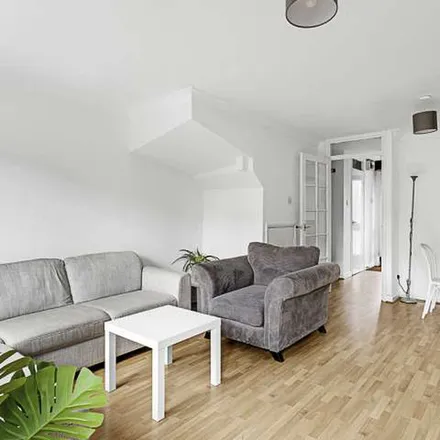 Image 2 - Fitwilliam Court, Little Green, London, TW9 1QW, United Kingdom - Apartment for rent