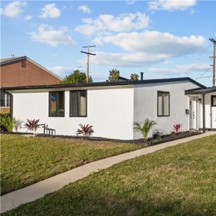 Buy this 3 bed house on 6284 Coldwater Canyon Avenue in Los Angeles, CA 91606