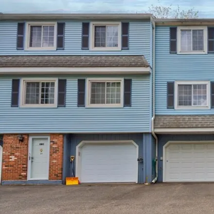 Buy this 3 bed condo on Cynthia Lane in Middletown, CT 06457