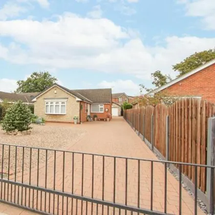 Buy this 3 bed house on Carr Lane in Doncaster, DN4 7PQ