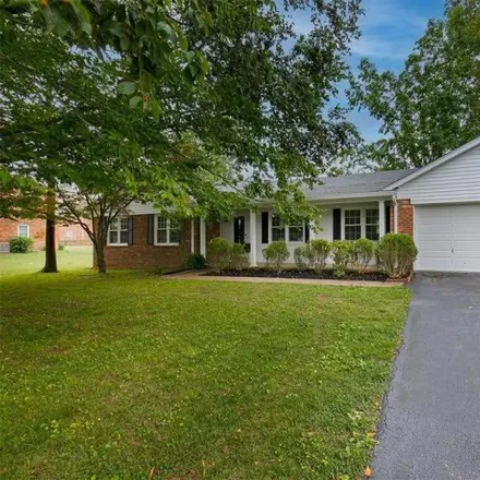 Buy this 3 bed house on 1469 Willow Way in Briarwood Manor, Bowling Green