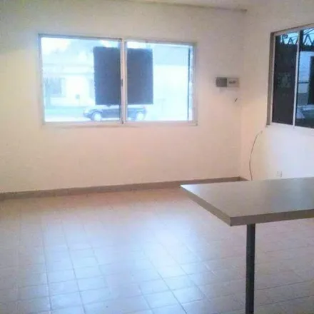 Rent this studio apartment on San Martín 252 in Villa Las Rosas, Quilmes