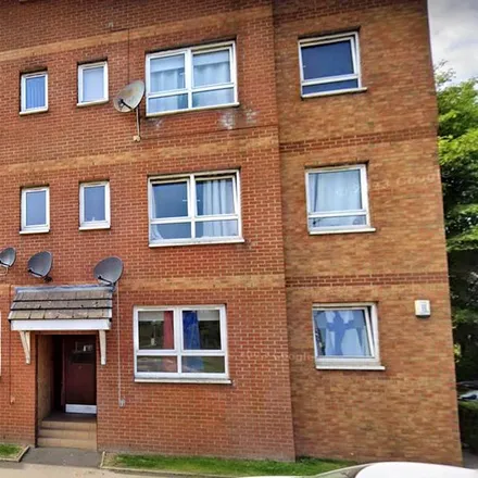 Rent this 2 bed apartment on Whitecrook Street in Clydebank, G81 1QS