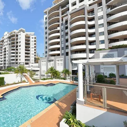 Rent this 1 bed apartment on Auchenflower in QLD, AU