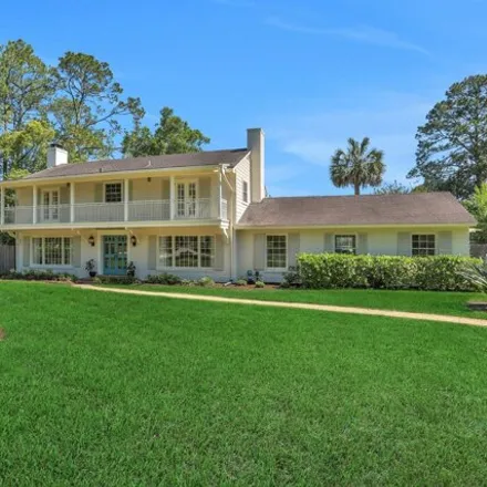 Buy this 5 bed house on 8239 Hollyridge Road in Jacksonville, FL 32256