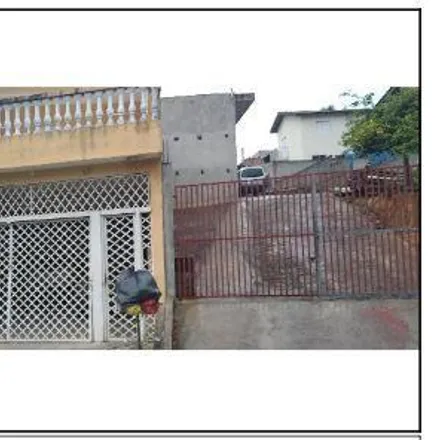 Buy this 2 bed house on Rua Colombia in Região Central, Caieiras - SP