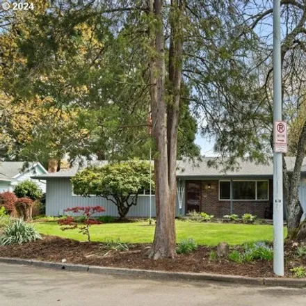 Image 4 - 5570 Southwest 203rd Avenue, Washington County, OR 97078, USA - House for sale