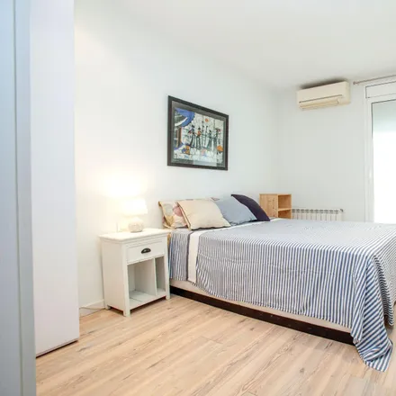 Image 1 - Carrer d'Enric Granados, 139, 08008 Barcelona, Spain - Apartment for rent