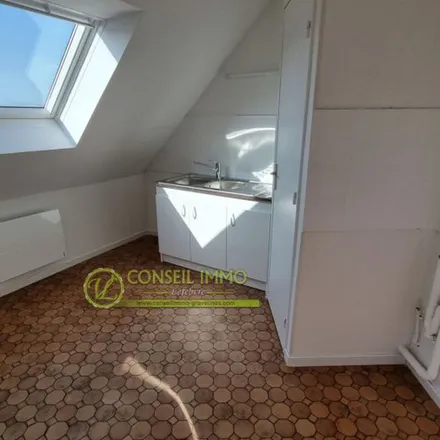 Rent this 1 bed apartment on 7 Place de l'Hôtel de Ville in 59630 Bourbourg, France