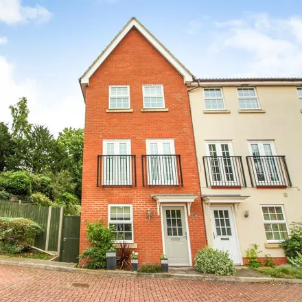 Image 1 - Orchard Close, Eye, IP23 7DW, United Kingdom - Townhouse for rent