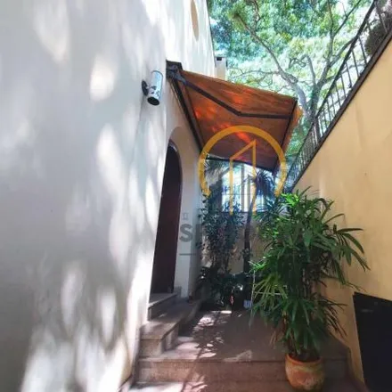 Buy this 3 bed house on Rua das Hortências 292 in Mirandópolis, São Paulo - SP