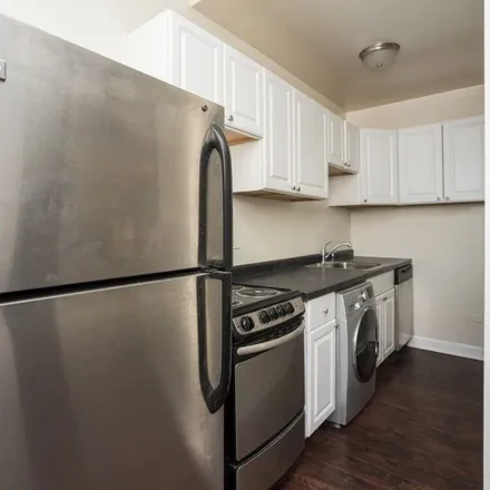 Rent this studio apartment on 3345 North Marshfield Avenue