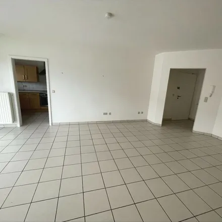 Rent this 3 bed apartment on Großer Markt in Paulusstraße, 66740 Saarlouis