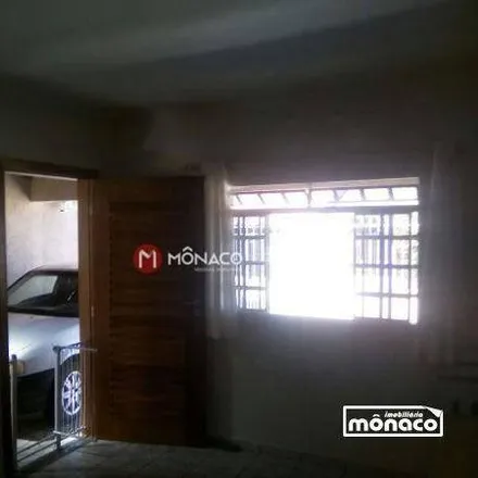 Buy this 3 bed house on Rua Joaquim Pereira Filho in Lindóia, Londrina - PR