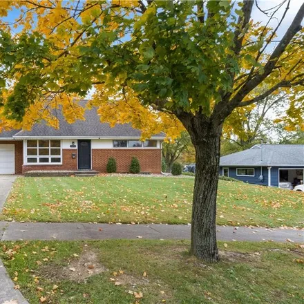 Buy this 4 bed house on 1340 Woodrow Street Northwest in North Canton, OH 44720