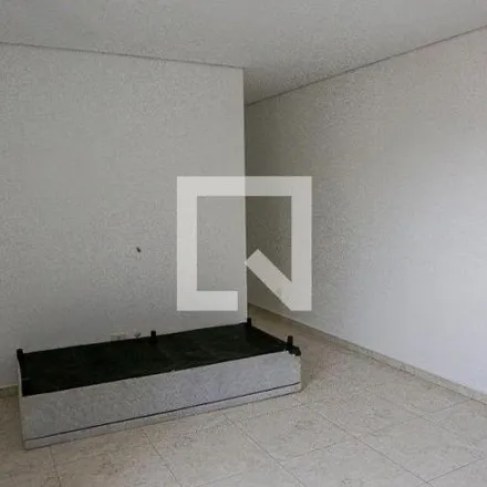 Rent this 3 bed apartment on Escola Estadual Professor Paulo Sinna in Rua Álvaro Lins, Vila Tibiriçá