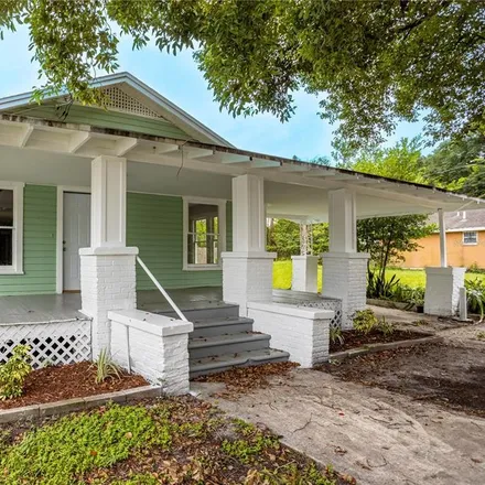 Buy this 3 bed house on 8209 Semmes Street in Tampa, FL 33604