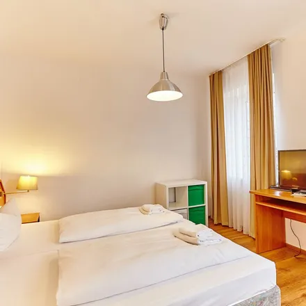 Rent this 2 bed apartment on Gutleutstraße 145 in 60327 Frankfurt, Germany