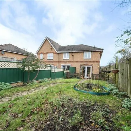 Image 4 - Cherry Hills, Three Rivers, WD19 6DL, United Kingdom - House for sale