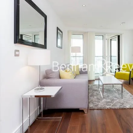 Rent this 2 bed apartment on Lincoln Plaza London in Curio Collection by Hilton, 2 Lincoln Plaza