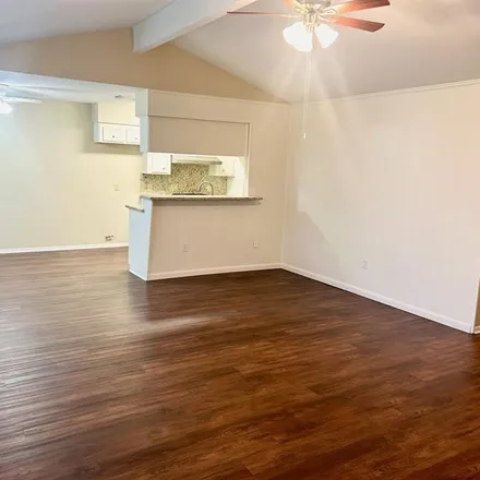 Rent this 3 bed apartment on 5313 Lincoln Town in Katy, TX 77493