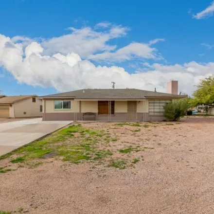 Buy this 3 bed house on 898 East Granada Avenue in Apache Junction, AZ 85119