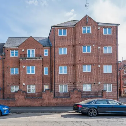 Rent this 2 bed apartment on People's Park Car Park in Bath Road, Banbury