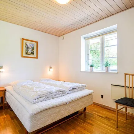 Rent this 3 bed house on Psykiatrien i Region Syddanmark in Kresten Philipsens Vej, Aabenraa
