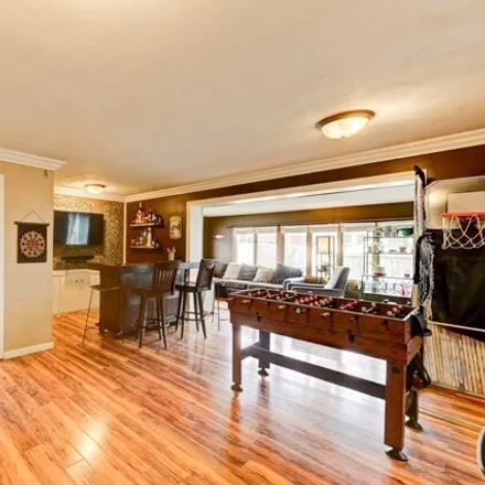 Image 9 - 1483 Janice Lane, Munster, IN 46321, USA - House for sale