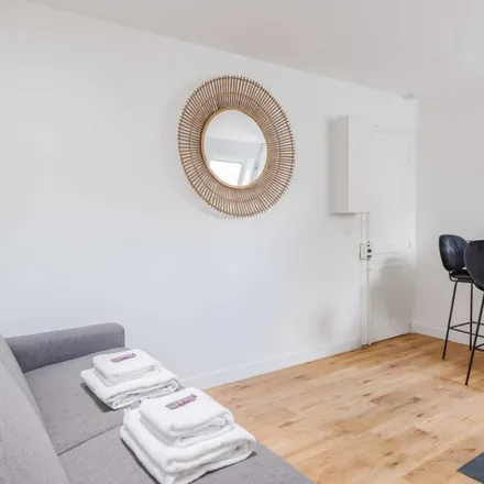 Rent this studio apartment on 184 Avenue Victor Hugo in 75116 Paris, France