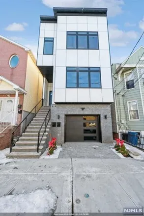 Buy this 3 bed condo on 156 Hopkins Avenue in Croxton, Jersey City