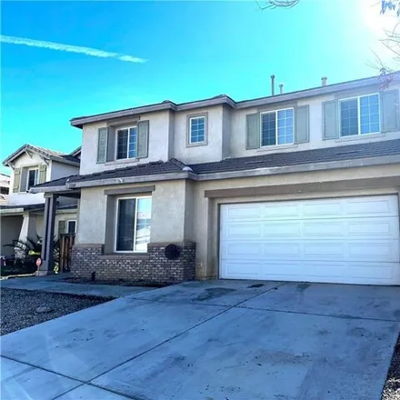 Image 3 - 12407 Freeport Drive, Victorville, CA 92392, USA - House for sale