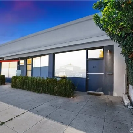 Buy this studio house on The Choriman in South Alma Street, Los Angeles
