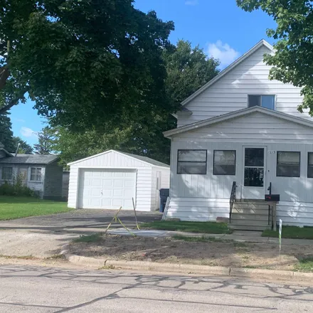 Buy this 3 bed house on 201 North Euclid Avenue in Bay City, MI 48706