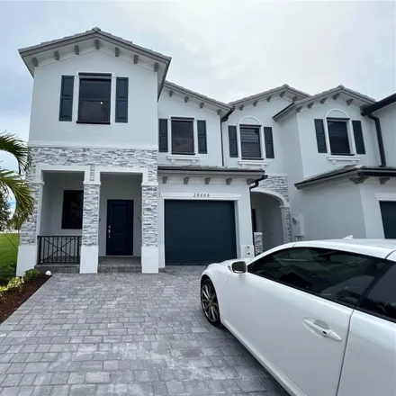 Rent this 4 bed townhouse on Southwest 133rd Avenue in Homestead, FL 33033
