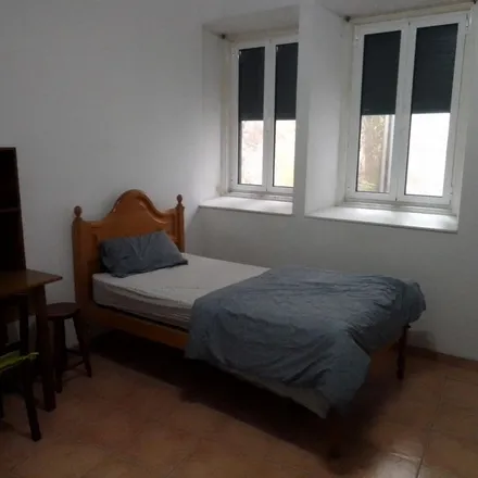 Rent this 1studio apartment on Rua Adelino Veiga 27 in 3000-003 Coimbra, Portugal