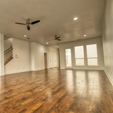 Image 3 - 3707 Patience Boulevard East, Dallas, TX 75236, USA - Townhouse for sale