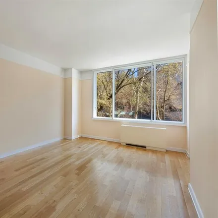 Image 5 - 101 WEST 79TH STREET 2D in New York - Apartment for sale