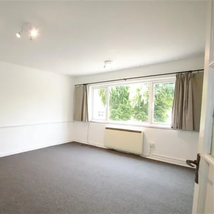 Image 4 - 12 Tavistock Road, London, CR0 2AN, United Kingdom - Apartment for rent